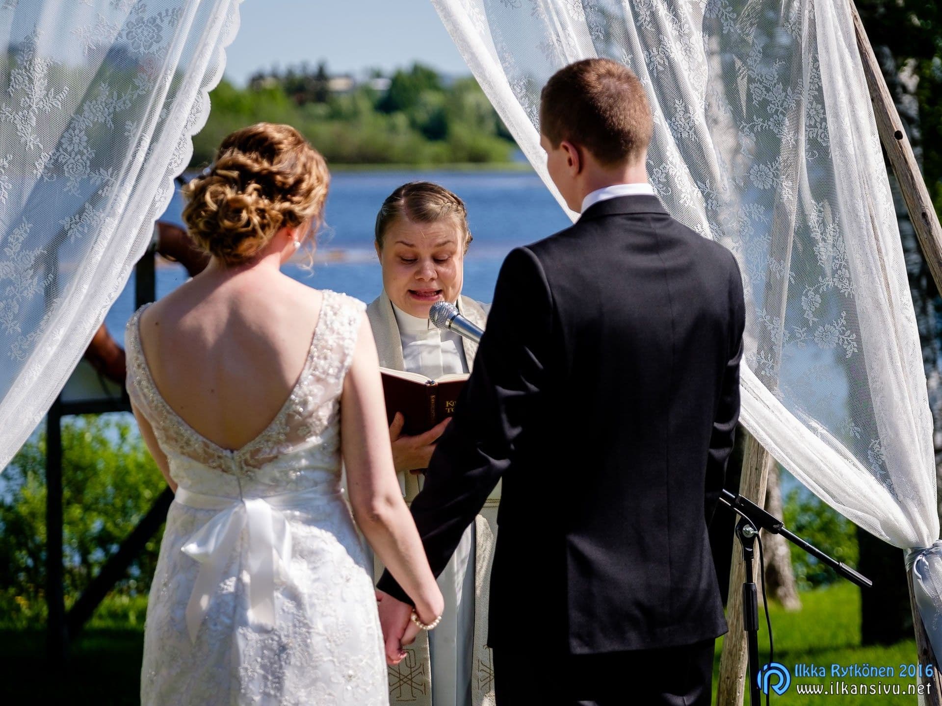 Wedding photograph from Emilia & Jussi, image 16