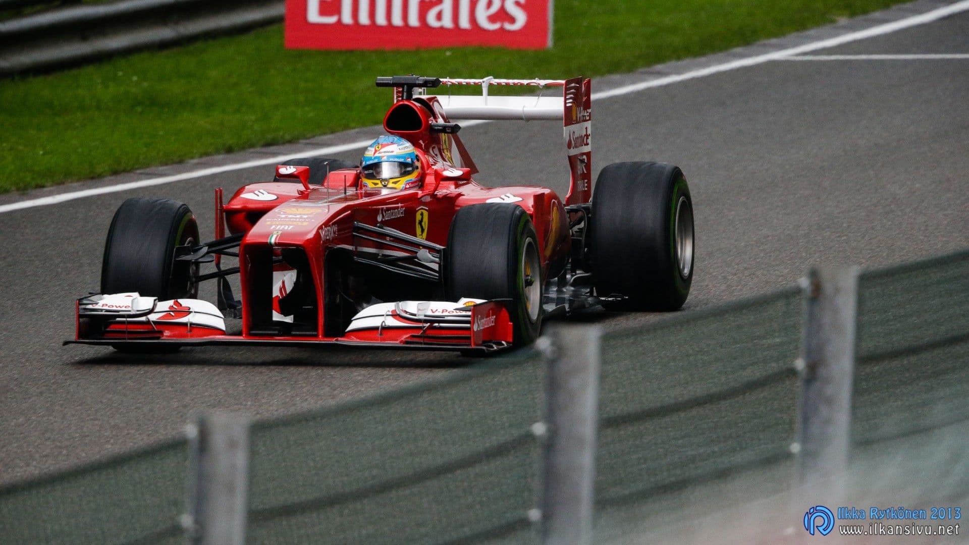 1/1000 s, f/8, ISO 4000, 1000 mm, EF500mm f/4L IS II USM +2x III, 2013 Formula 1 Shell Belgian Grand Prix, Fernando Alonso, Ferrari