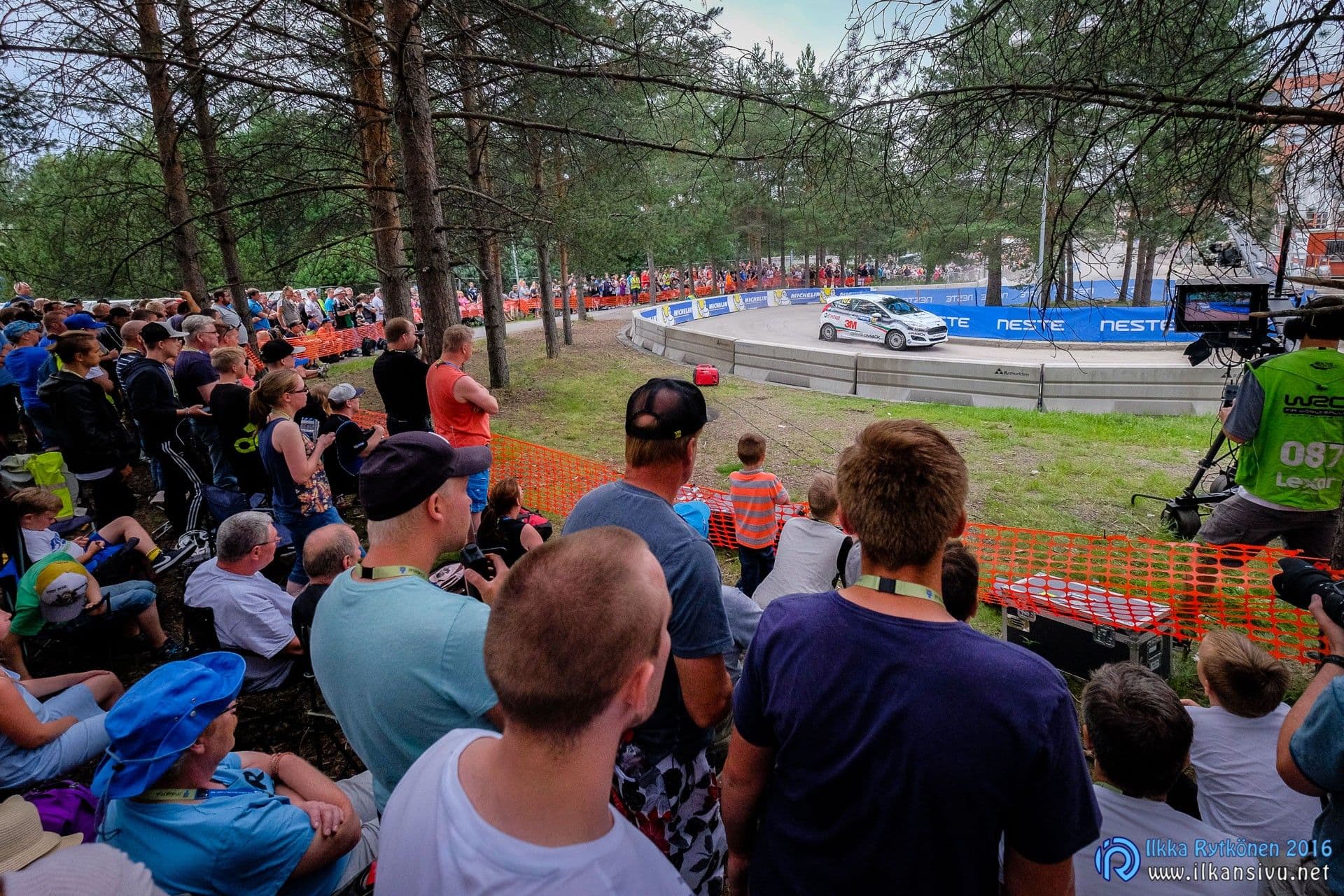 Neste Rally Finland 2016: SS 1 Harju 1, photograph 9