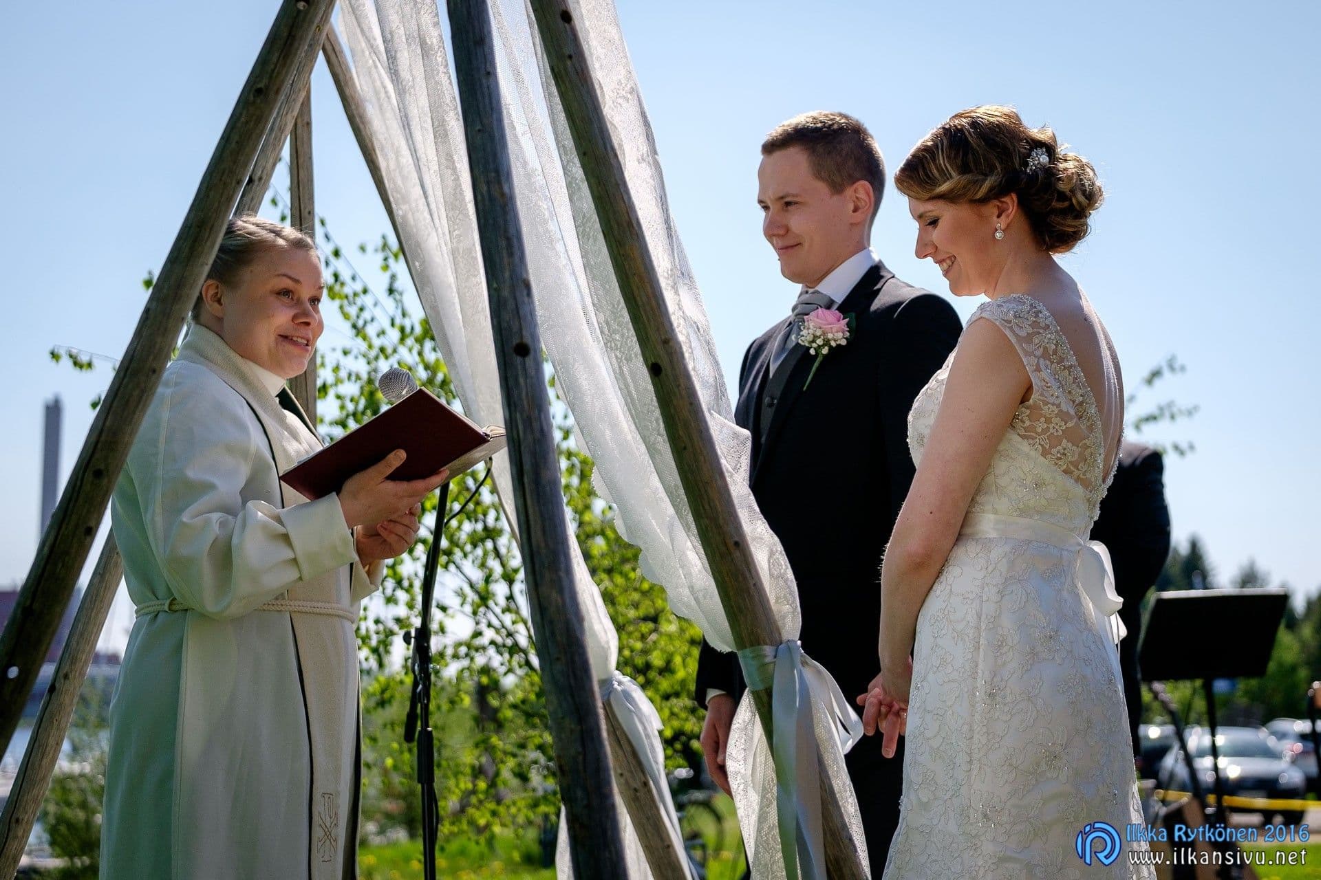 Wedding photograph from Emilia & Jussi, image 13