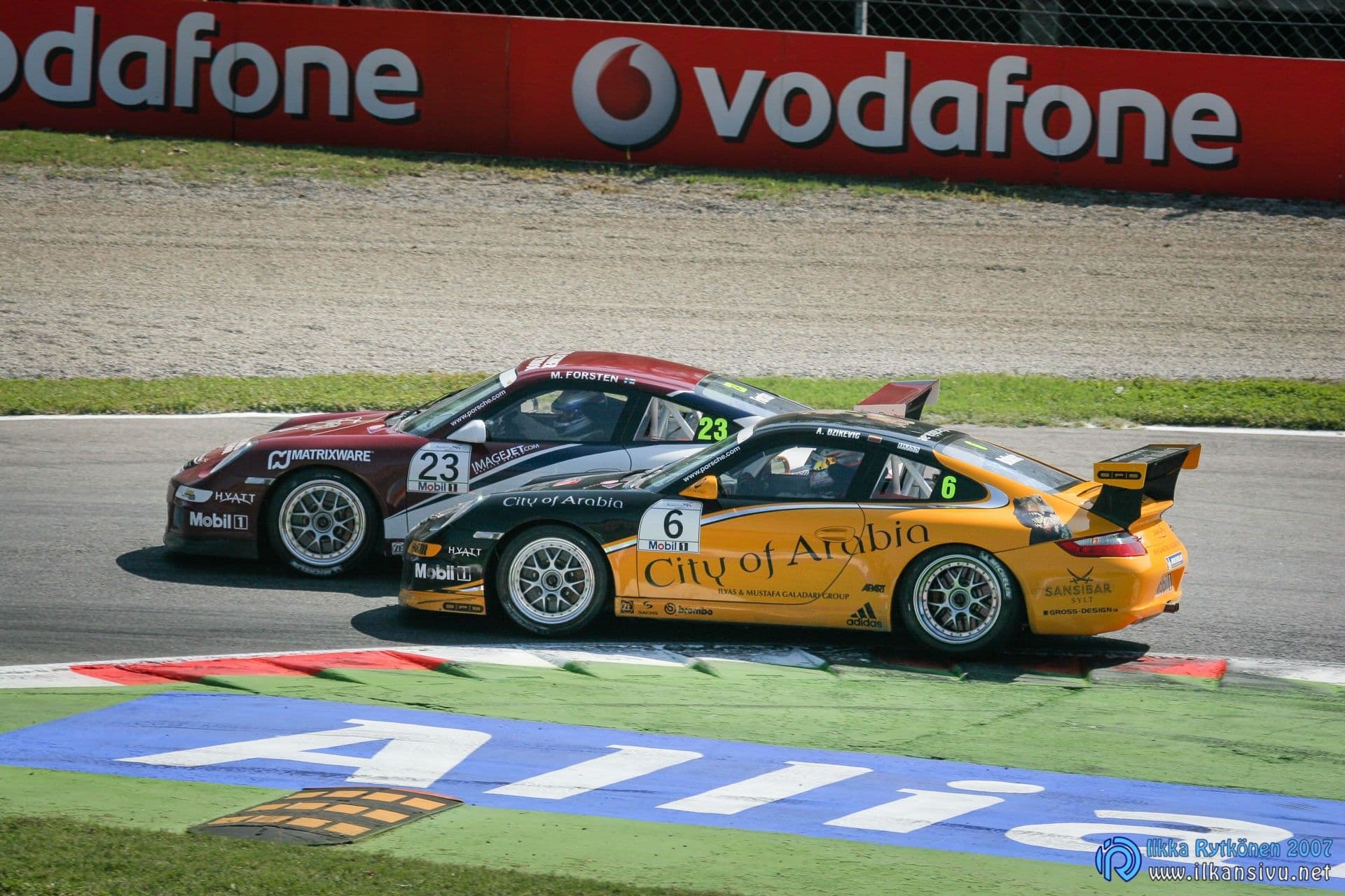 Porsche-kisa: Mikael Forsten vs. Andzej Dzikevic