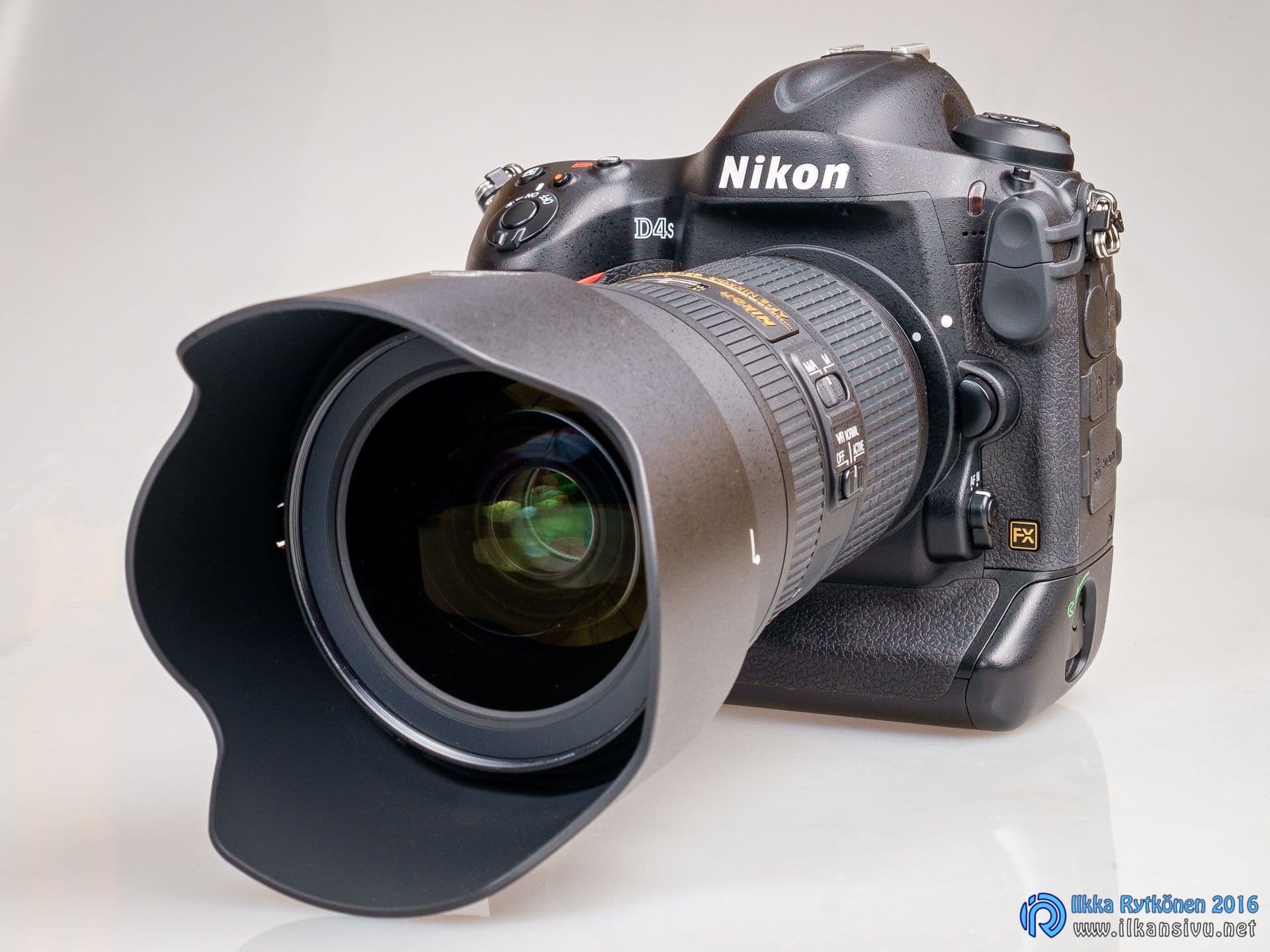 Nikon D4S + 24-70mm f/2.8 VR